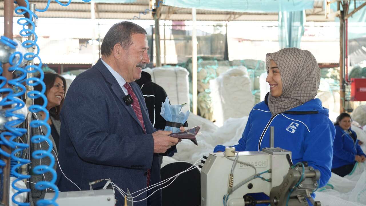 Muğla Milas’ta Emekçi Kadınlara 8 Mart Sürprizi 1